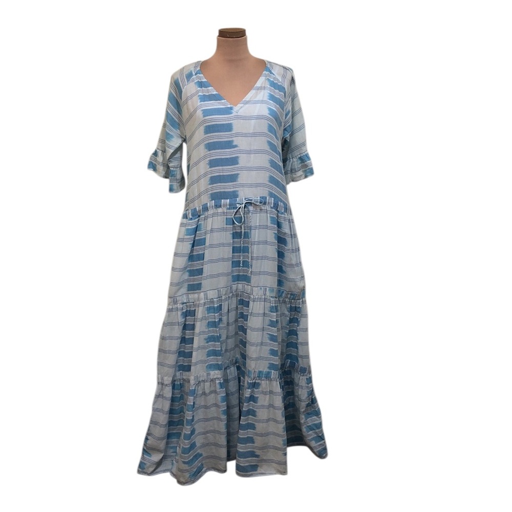 Warm Latitude Maxi Dress Size 6 8 Blue